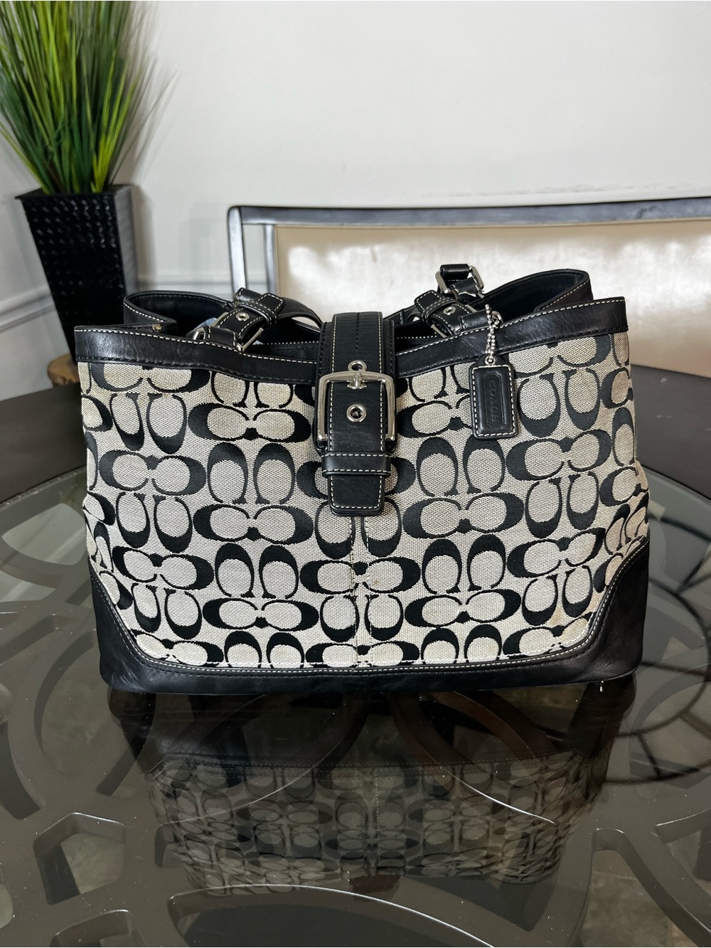 Coach Authentic Hampton F12643 Brown/Black Trim Signature Satchel - Picture 6 of 9